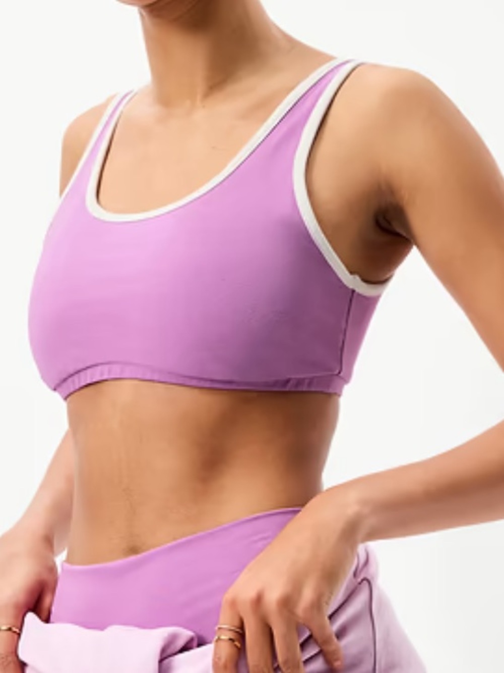 Old Navy Light Support PowerChill Sports Bra in Orchid Purple